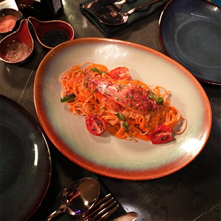 إيكاي اللاونج يفتح أبوابه بمركز دبي المالي 