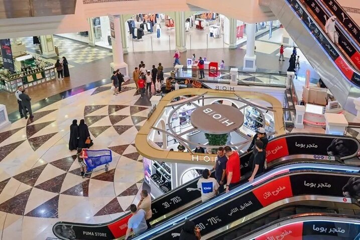 من دون عنوان.jpg