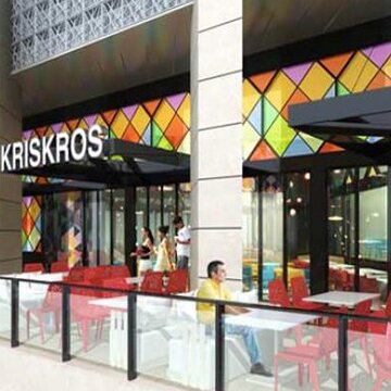 بتصميم جديد.. كريس كروس يعيد افتتاح أبوابه