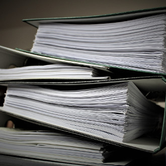 PES proti byrokracii v Česku