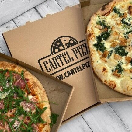 Pizza ke dveřím zákazníků