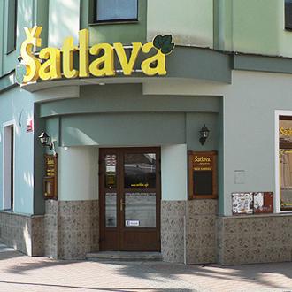 Šatlava se zahaluje do franchisy