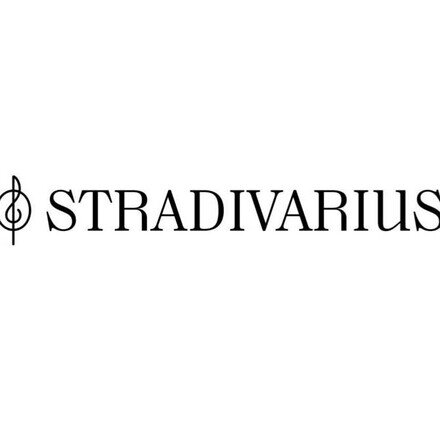 علامة Stradivarius في مول باب الزوار 