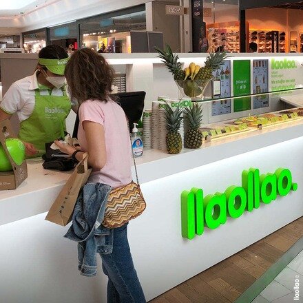 A global frozen yogurt franchise