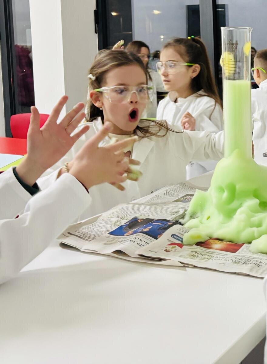 Scientific Kitchnette7.jpg