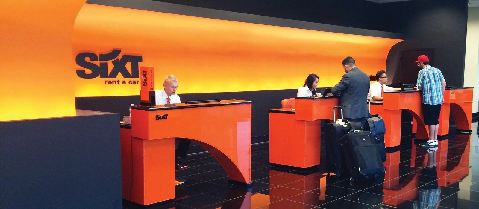 sixt-1.jpg
