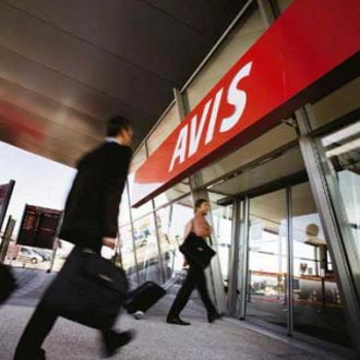 Létszámbővítés az Avis-nál