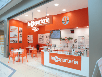 Un locale La Yogurteria