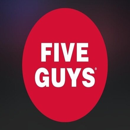 فايف جايز تفتح في الخيران مول