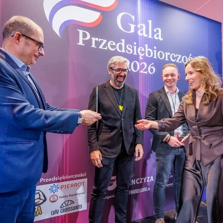 gala 3.jpg