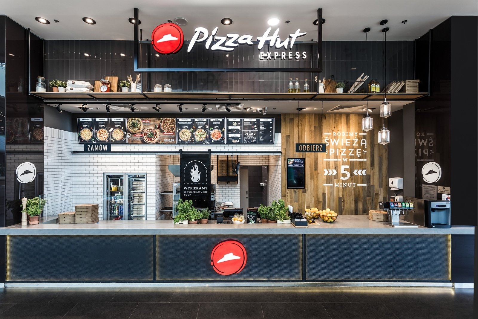 pizza hut franchise model