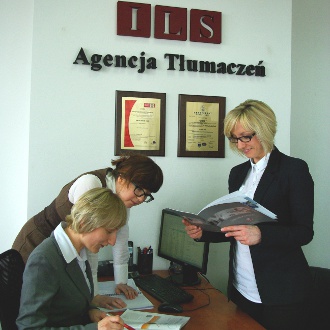 Firma się tłumaczy