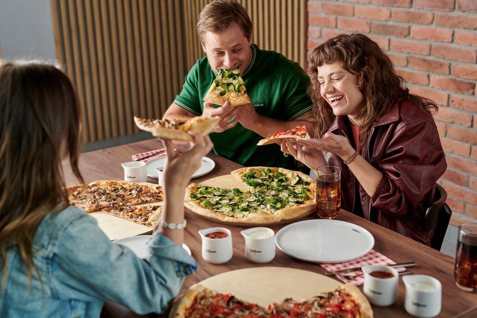 Da Grasso dofinansowuje otwarcia 