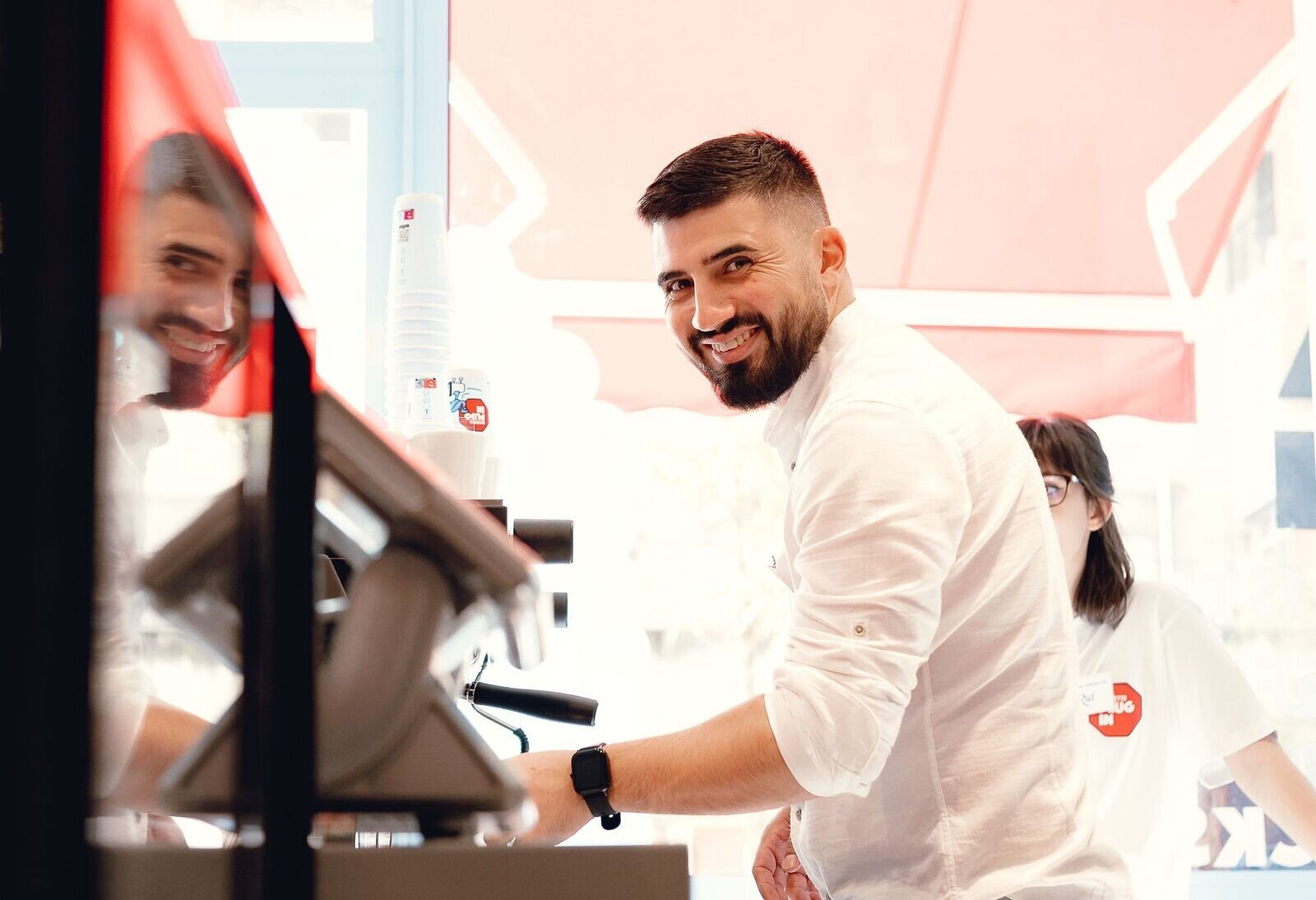 Concept unic și susținere puternică pentru parteneri