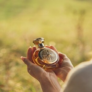 إطلاق عالمي لمجموعة عطور "ديفندر"