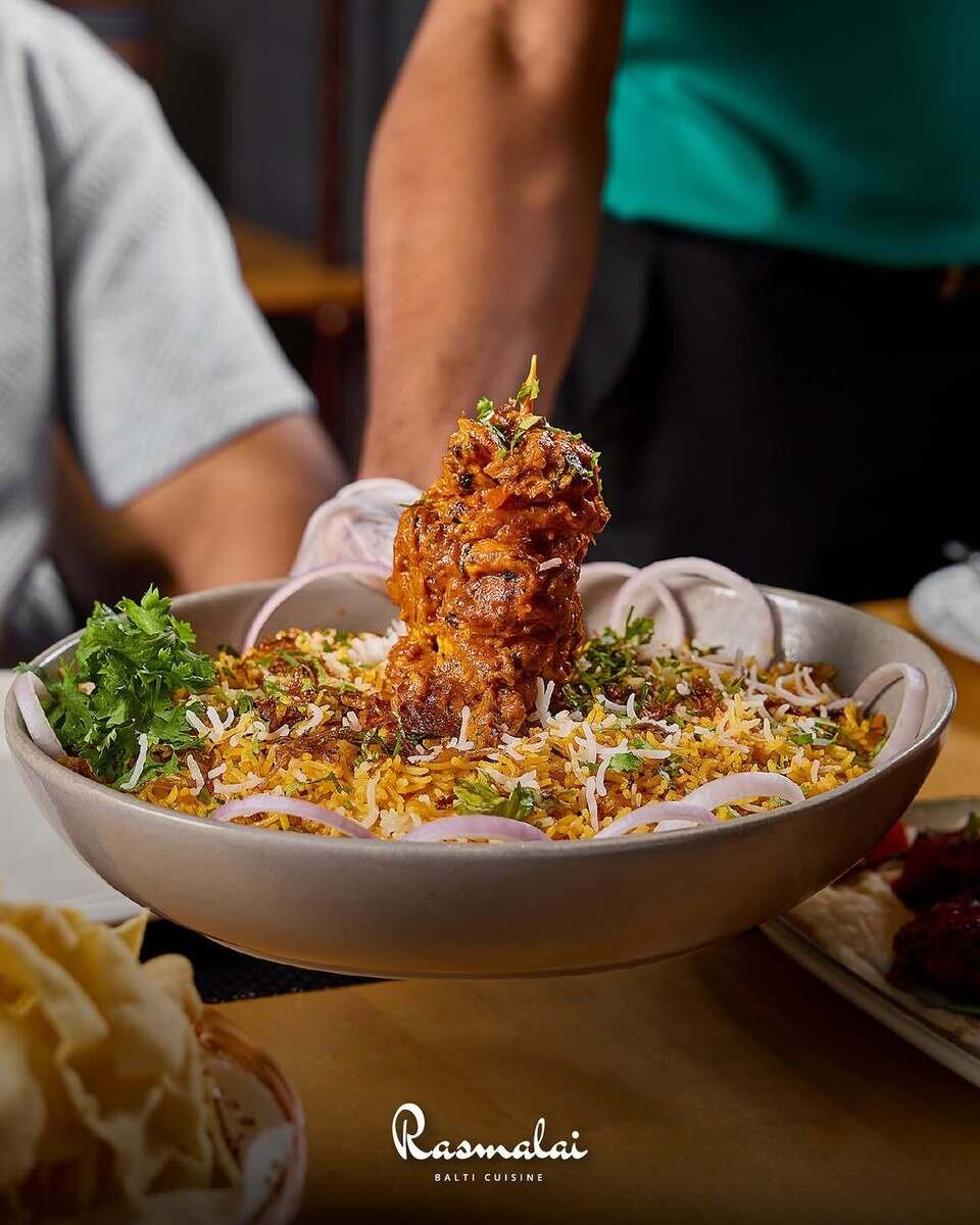 Murgh tikka biryani — smoky, fragrant, and deeply satisfying ✨مرغ تيكا مدخّن بطبقات برياني عطري.jpg