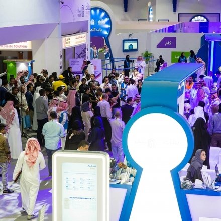  2019: معارض متعددة ونظام جديد للامتياز