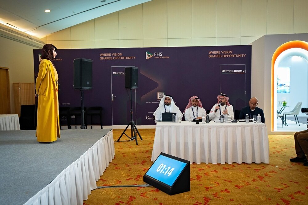 FHS Startup Den pitch presentations (1).jpeg