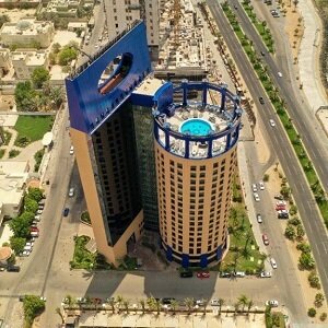 روزوود جدة يحتفي بيوم التعليم العالمي 