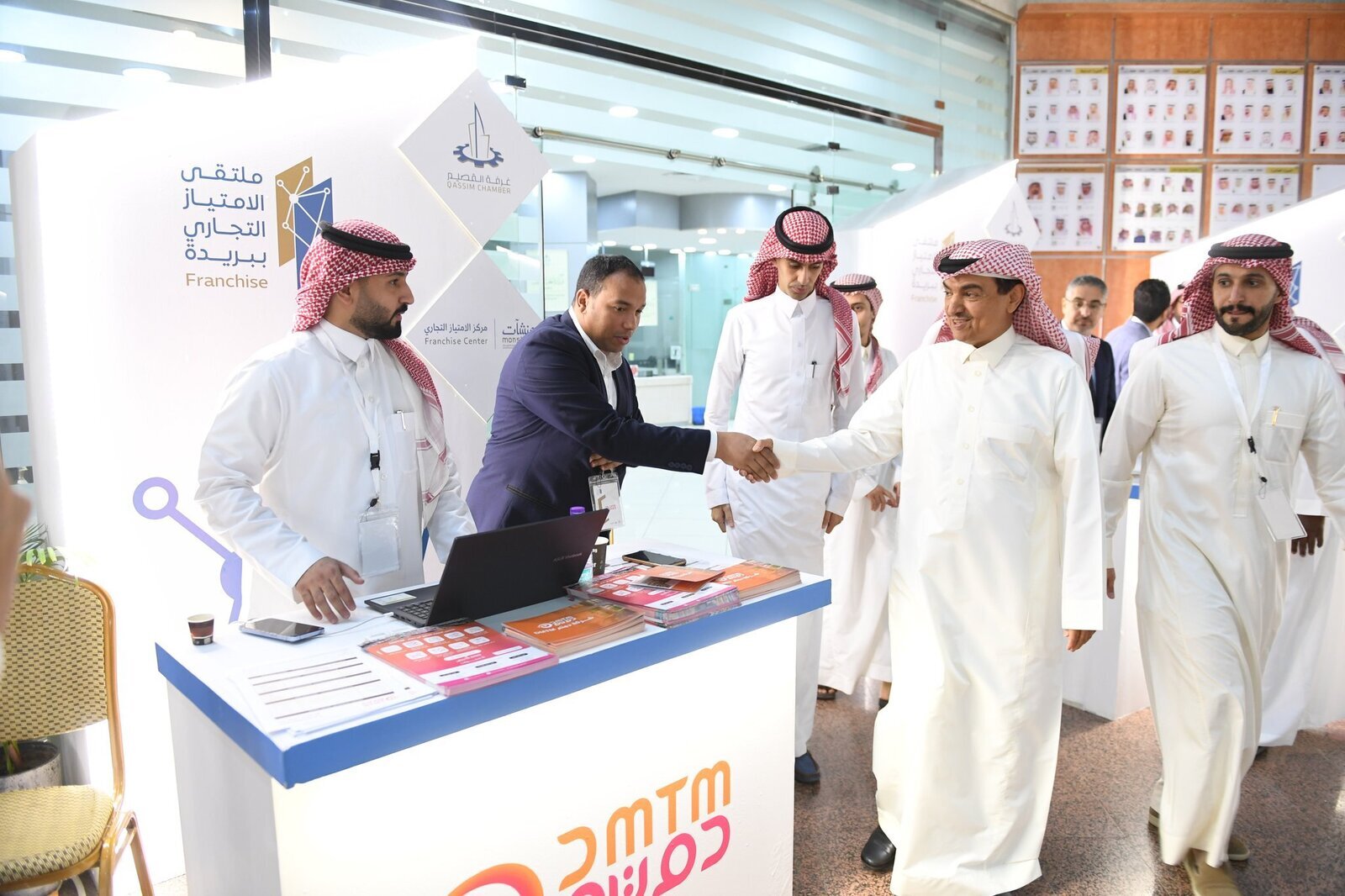 من افتتاح الملتقى