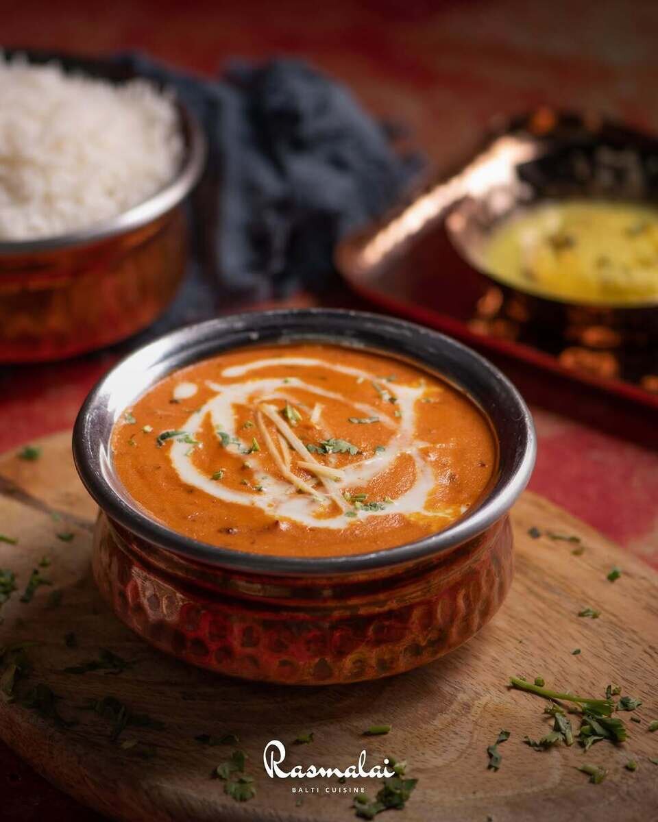 Buttery Makhani goodness with your choice of meat 😍نكهة ماكهاني زبدية وغنية، مع اختيارك المفضل.jpg