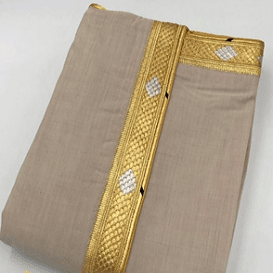 الصيف ينعش سوق البشوت