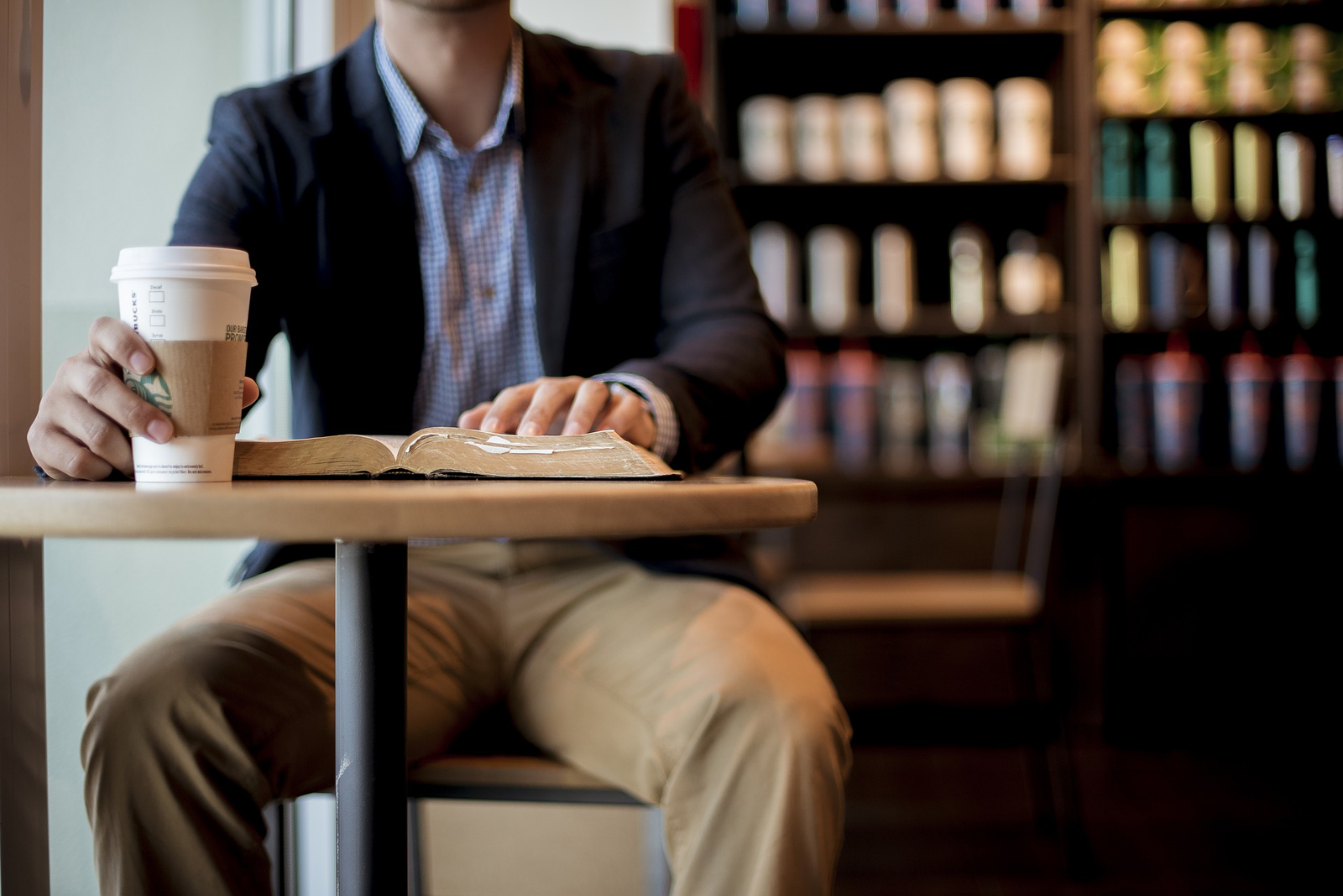 Partner koji vodi 900 Starbucks kafeterija