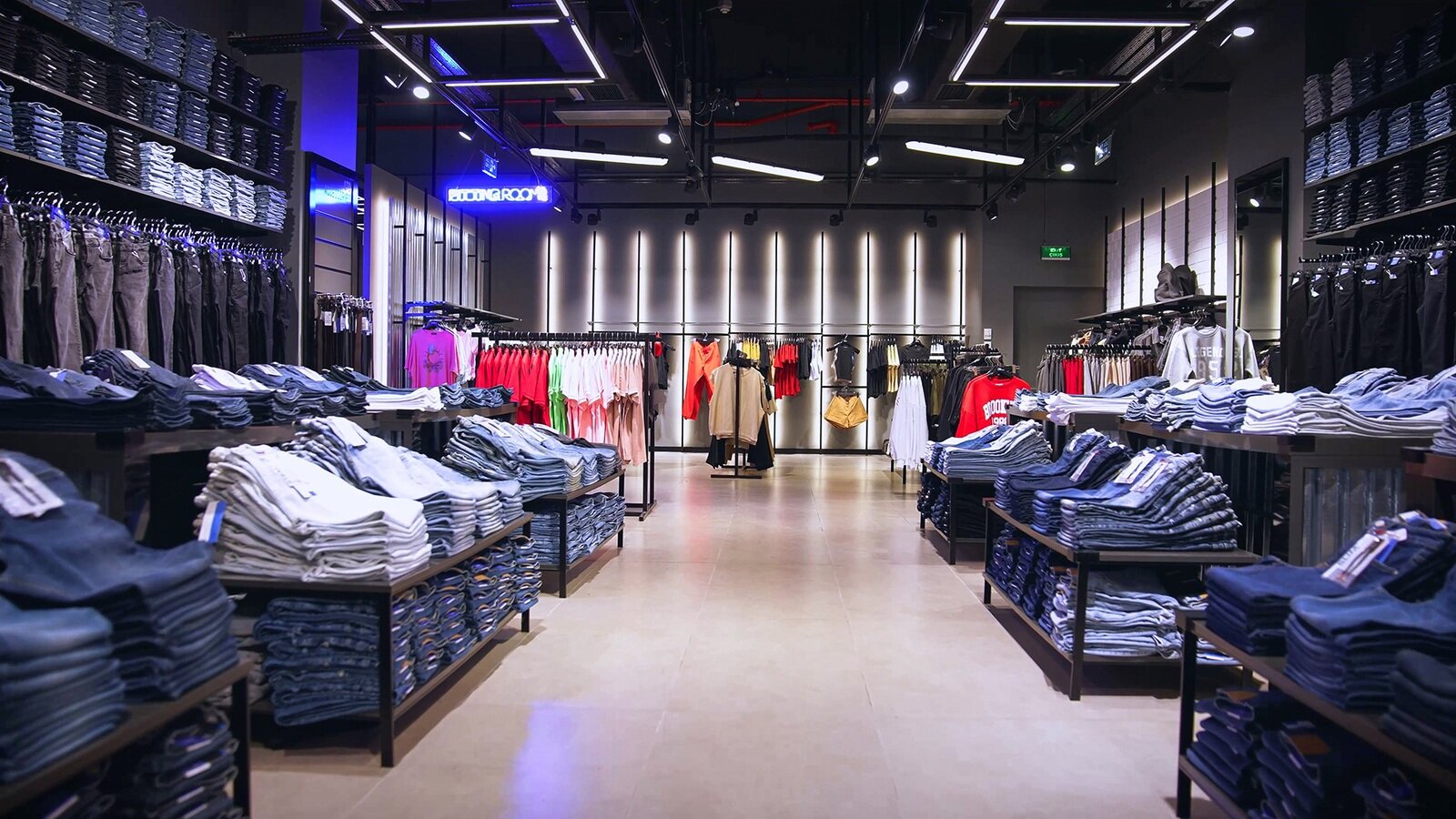 LTB STORE 10.jpg