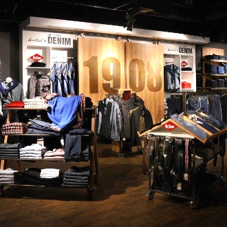 Білорусь одягнеться в Lee Cooper