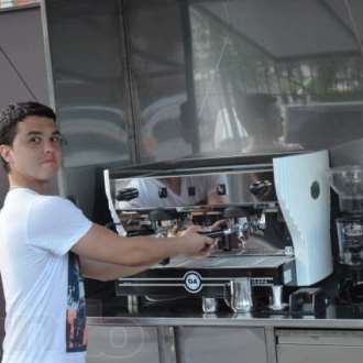 Del Centra: бізнес на колесах