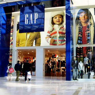 Gap повертає покупців